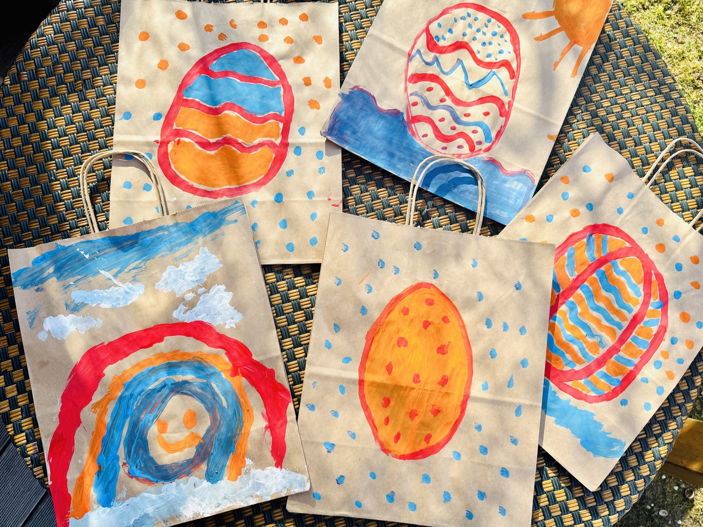 Basteln-und-Spielen-im-Das-Paradies-Kids-Club