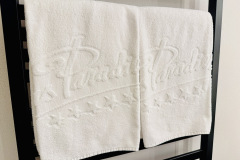 Das-Paradies-Latsch-Familienhotel-Badezimmer