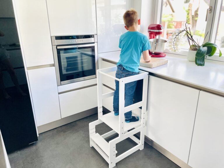 Roba Lernturm Nach Montessori - Sicherer Tritthocke Produktbild-Vorschau 6