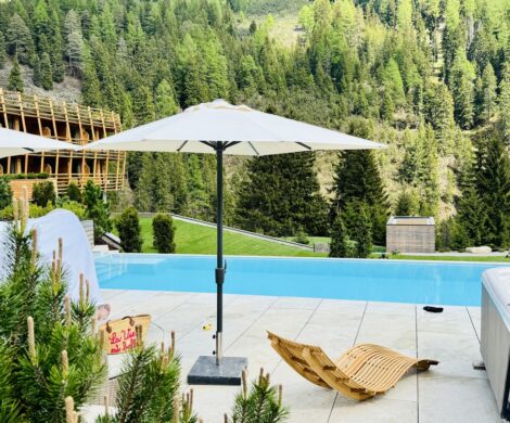outdoor pool bella vista trafoi 470x390 - outdoor-pool-bella-vista-trafoi