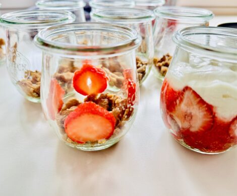 erdbeeren im glas platzieren anleitung 470x390 - erdbeeren-im-glas-platzieren-anleitung
