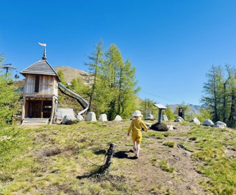 naturspielplatz suedtirol kinder 470x390 - naturspielplatz-suedtirol-kinder