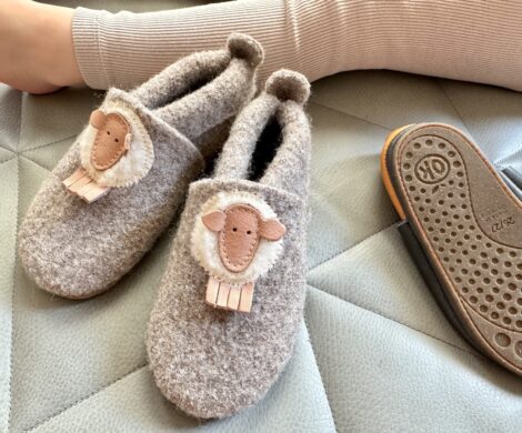 Barfußschuhe für die Kita: So finden Eltern das passende Modell barfussschuhe kita orangenkinder amigo 470x390 - Barfußschuhe für die Kita: So finden Eltern das passende Modell