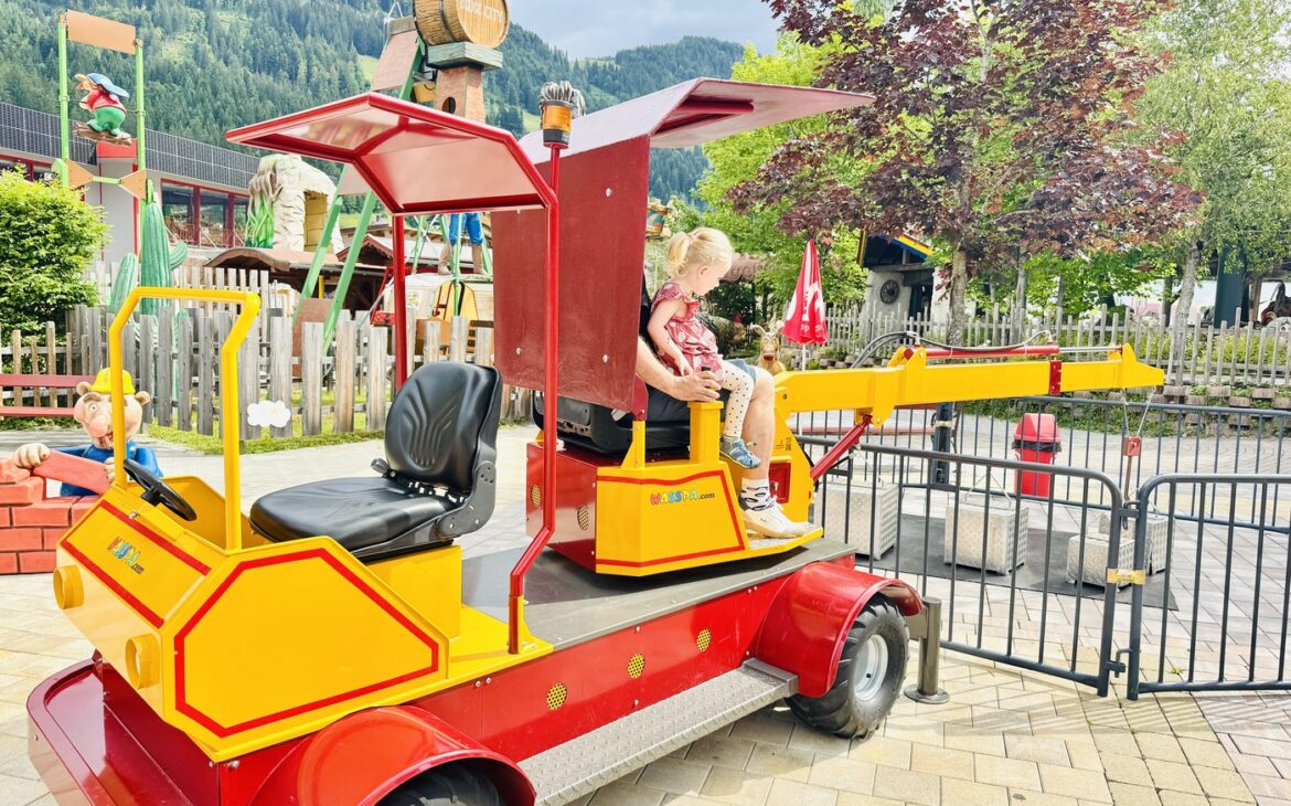 familienland pillerseetal familienmomente 1170x730 - Freizeitpark Familienland Pillerseetal mit Kindern: Unsere Erfahrungen, Attraktionen und Tipps