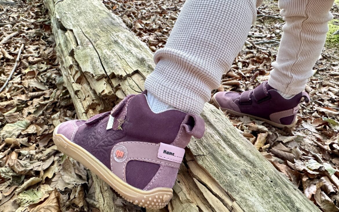 qnuffs barfussschuhe kinder herbst winter 1170x730 - Barfu&szlig;schuhe f&uuml;r Kinder im Herbst und Winter: Das m&uuml;ssen gute Wintermodelle k&ouml;nnen