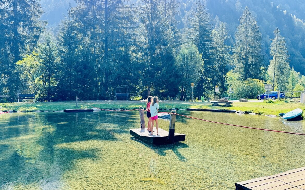 tcs camping disentis wasserspielplatz 1170x730 - TCS Camping Disentis mit Kindern: Badesee, Wasserspielplatz & unsere Erfahrungen