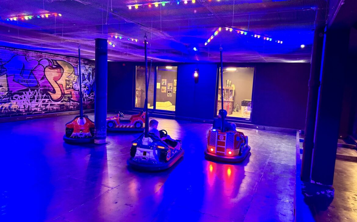 ulrichshof autoscooter indoor kinder 1 1170x730 - Familienhotel Bayern: Ulrichshof im Bayerischen Wald &ndash; unsere Erfahrung