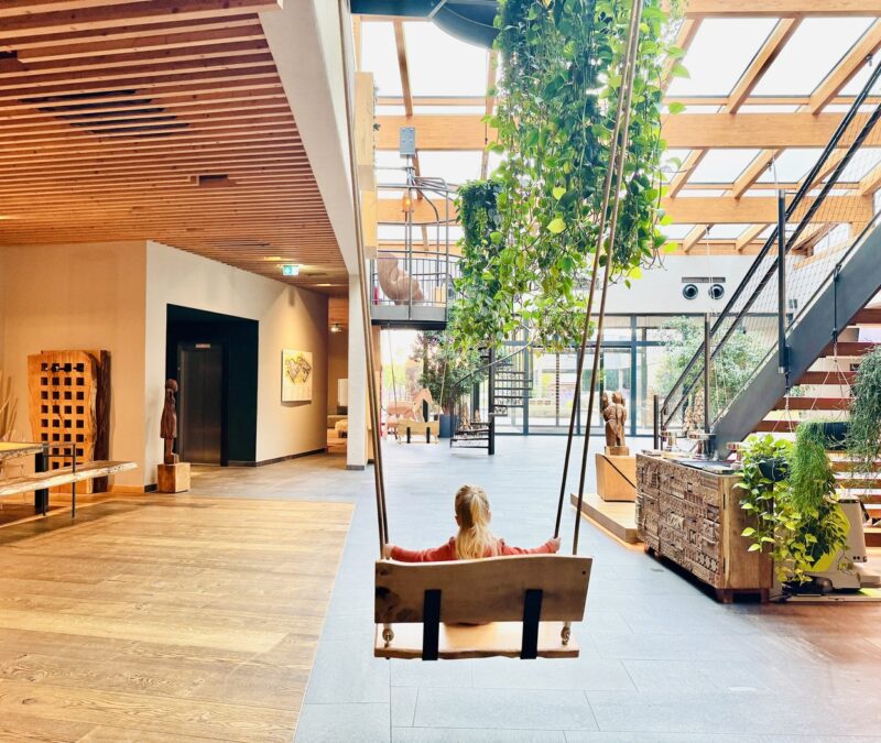 Familienhotel Bayern: Ulrichshof im Bayerischen Wald – unsere Erfahrung ulrichshof familienhotel bayern 7 800x675 - Familienhotel Bayern: Ulrichshof im Bayerischen Wald – unsere Erfahrung